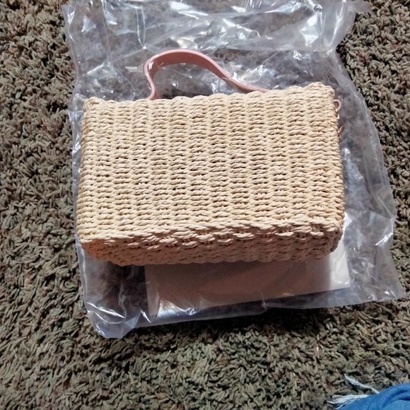 Purse - Picture 2 of 2